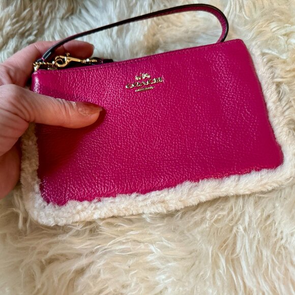 COACH Pink Fuchsia Small Wristlet Leather and  Shearling (COACH F64709) - Picture 1 of 12